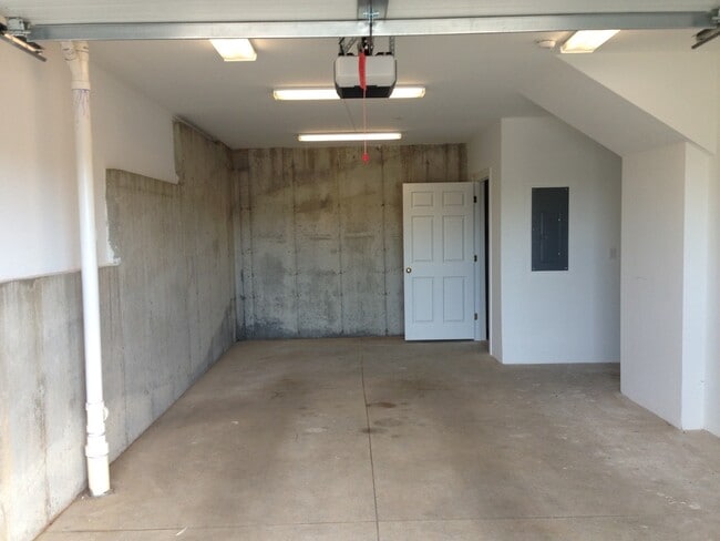 Garage on ground level - 12 Heron Cove Dr