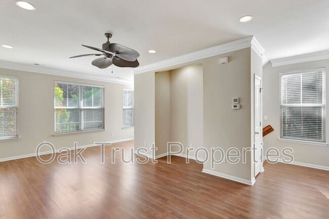 Foto del edificio - 1479 Roustabout Way