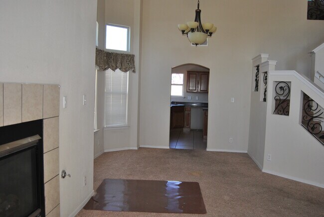 Building Photo - 265 Stoneheath Ct