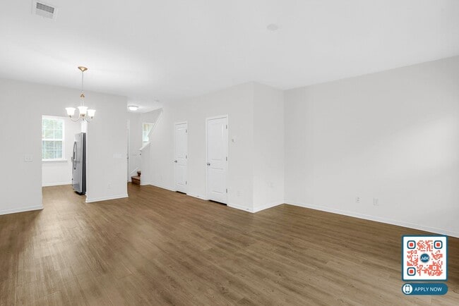 Building Photo - 1.5 Miles to Downtown Bluffton – Dive Into...