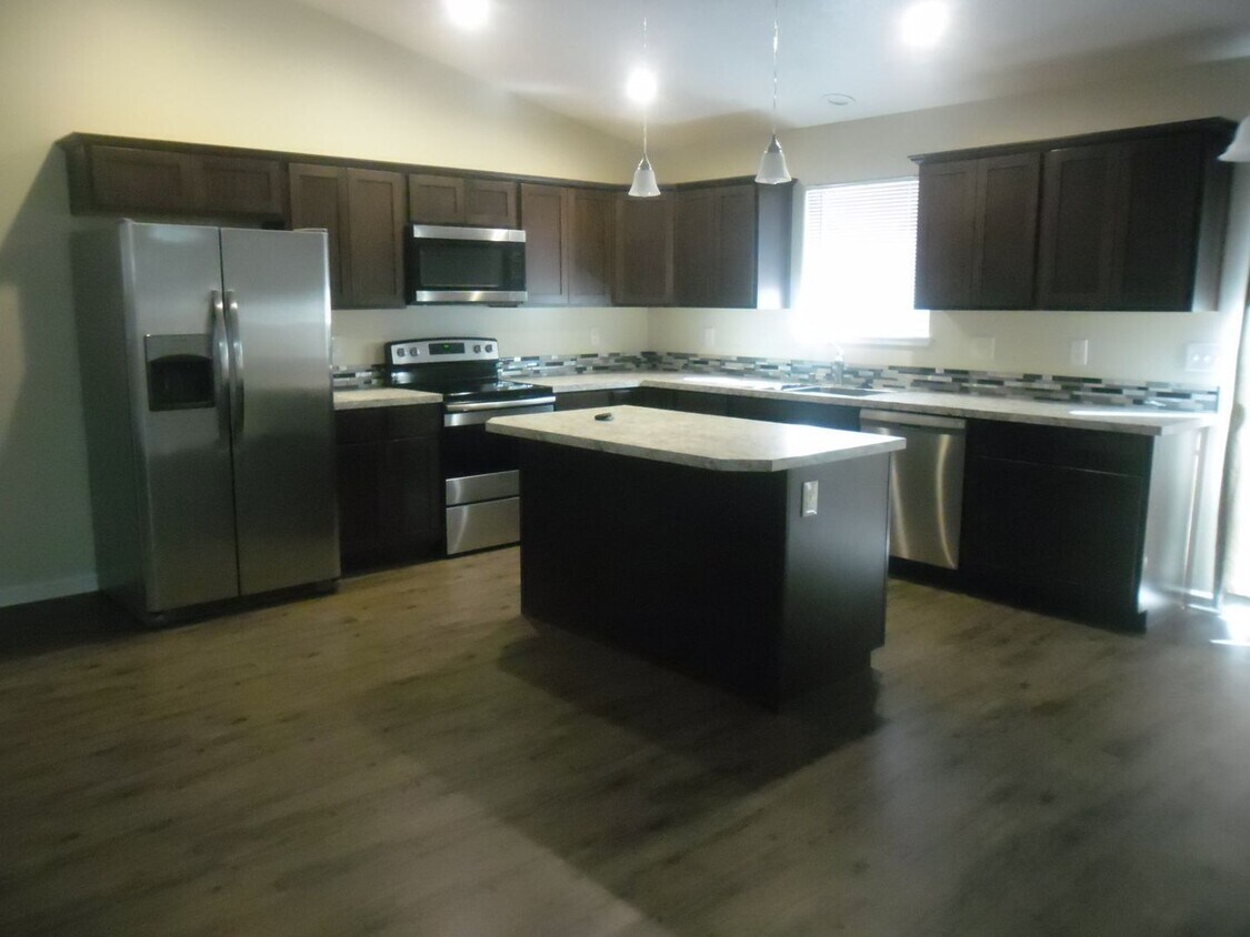 Primary Photo - 3 Bdrm, 2 Ba Home