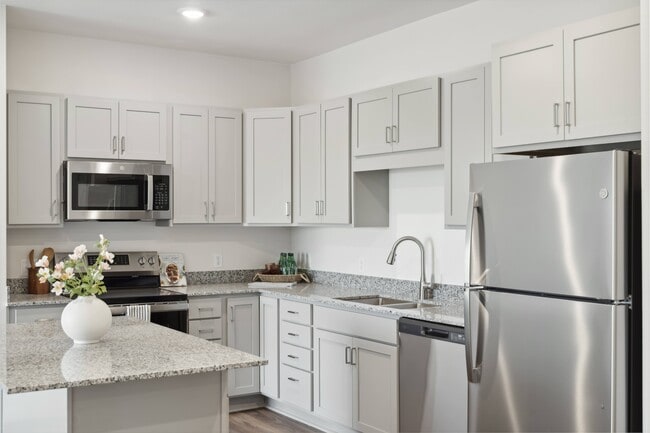 Kitchen - Mural Apartments
