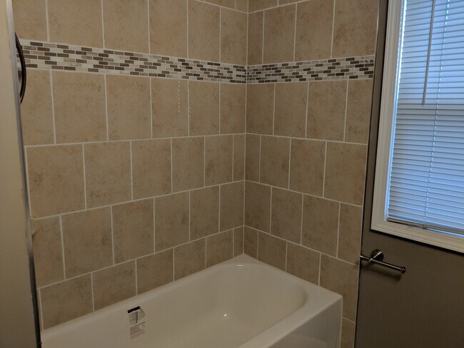 Foto del edificio - 707 N Altadena Ave
