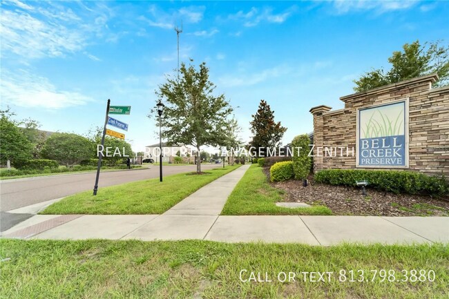 Foto del edificio - 12149 Creek Preserve Dr