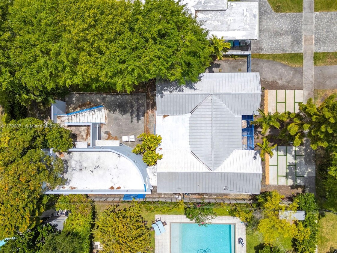 Foto principal - 3225 SW 58th Ave