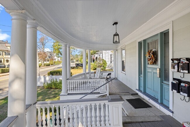 Foto del edificio - 48 Warren Ave