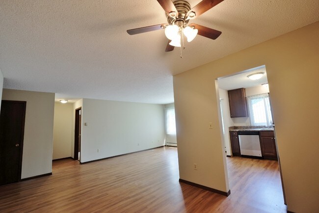 St. Clair Commons | 1504 - 4