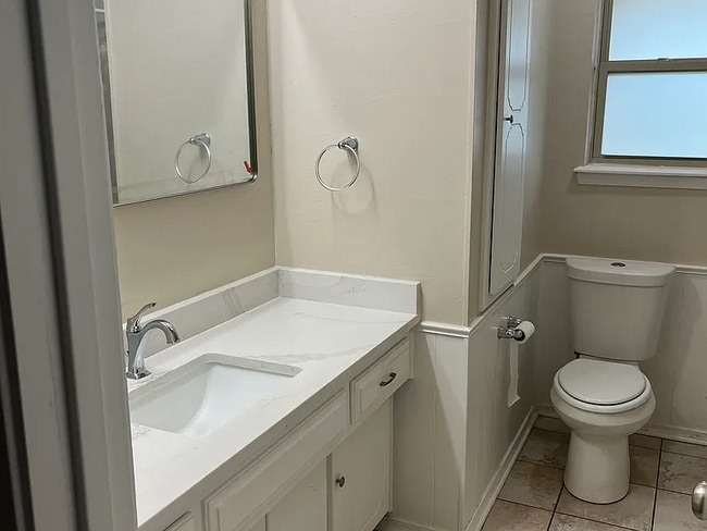 Foto del edificio - 1006 Tyler Ave NW