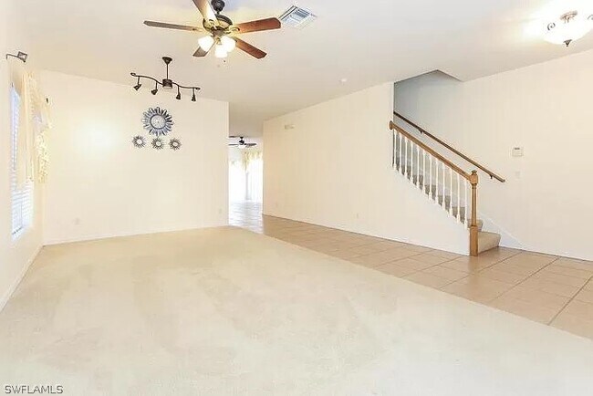 Foto del edificio - 9825 Gladiolus Bulb Loop