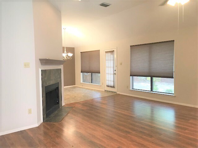 Building Photo - 6801 Outland Dr