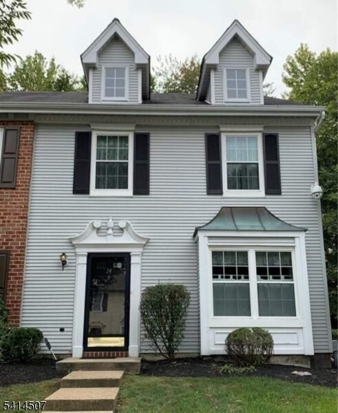 Foto del edificio - 24 Albury Way