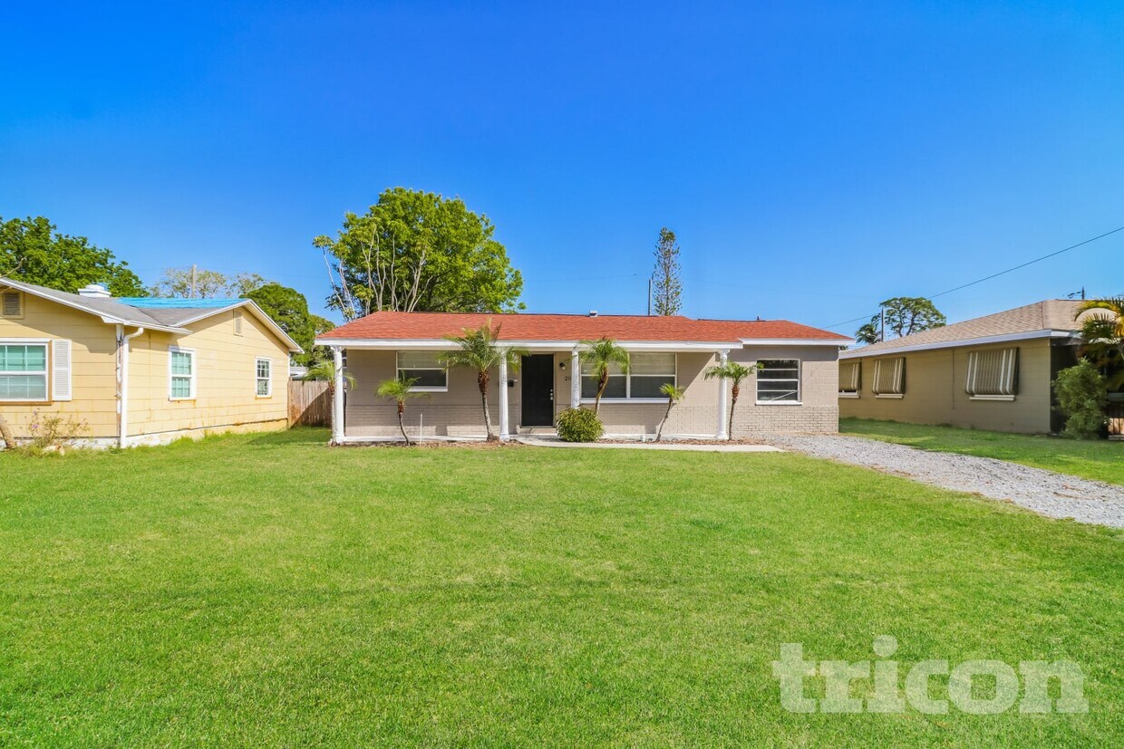 Foto principal - 201 85th Ave N