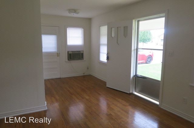 Foto del edificio - 104 S Palo Duro