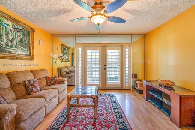 Building Photo - 7020 Nova Dr