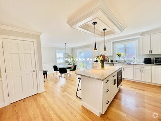 Building Photo - 54 Albemarle Rd