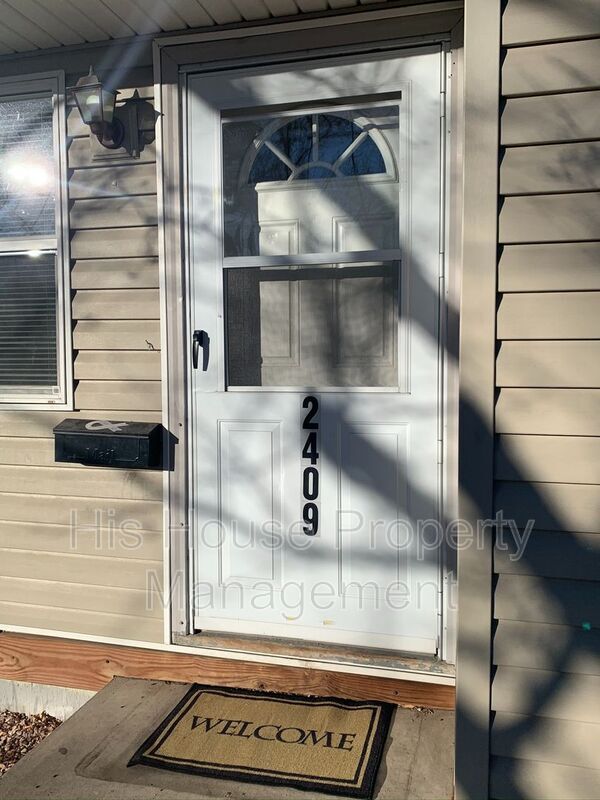 Foto del edificio - 2409 11th Ave