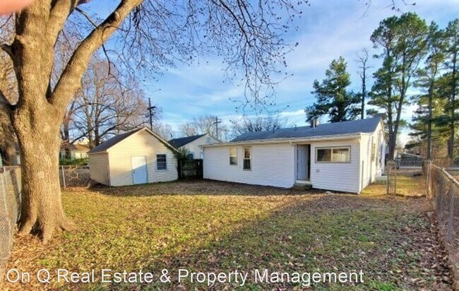Building Photo - 2 br, 1 bath House - 2412 Stallings Lane