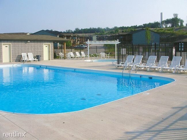 Foto del edificio - 3 br, 2 bath  - Ridgecrest Estates
