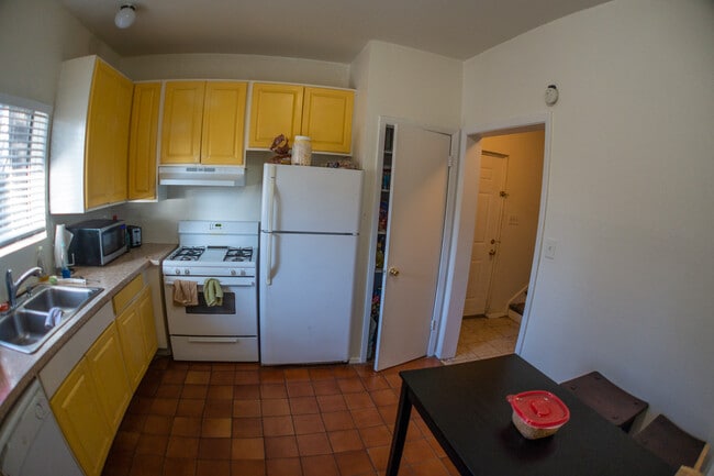 Foto del edificio - 3102 Cedar St