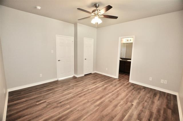 Building Photo - 1114 Story Book Ln