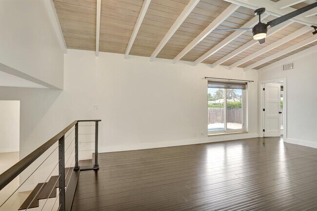 Foto del edificio - 2616 NE 26th Terrace