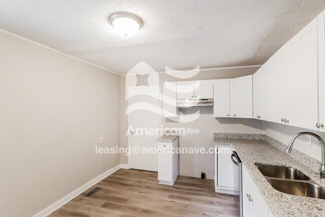 Foto del edificio - 5321 Court J