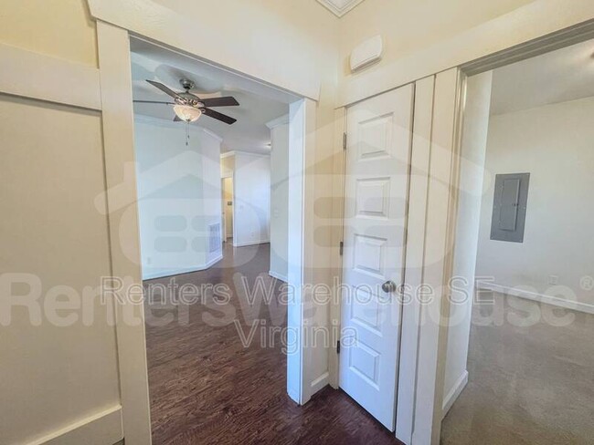 Foto del edificio - 1513 W 41st St