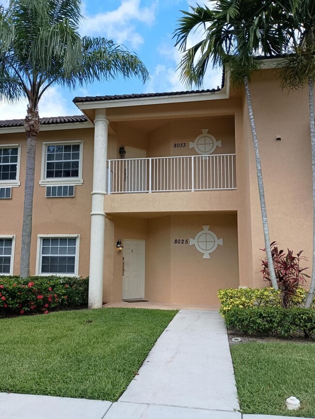 Building Photo - 8033 Carnoustie Pl