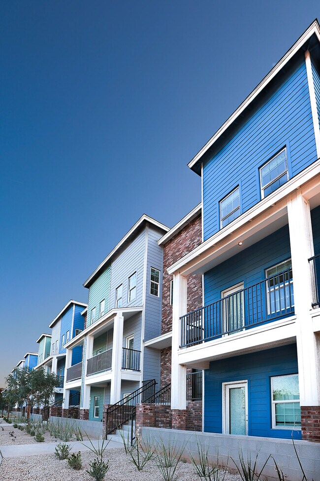 Foto del edificio - 3434 N Longview Ave