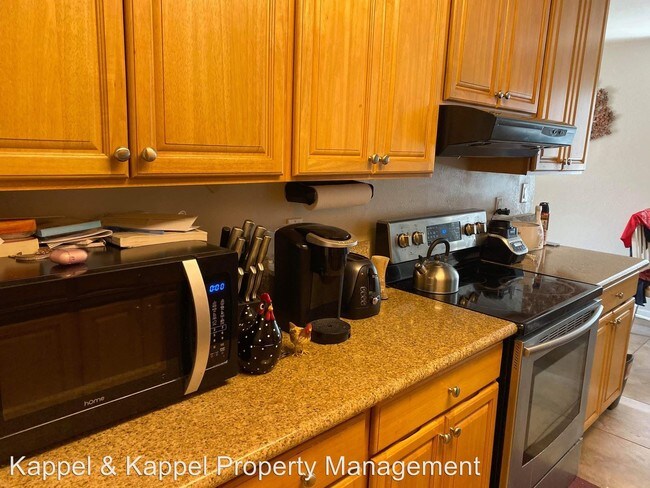 Foto del edificio - 3 br, 1 bath House - 391 Folsom Dr.
