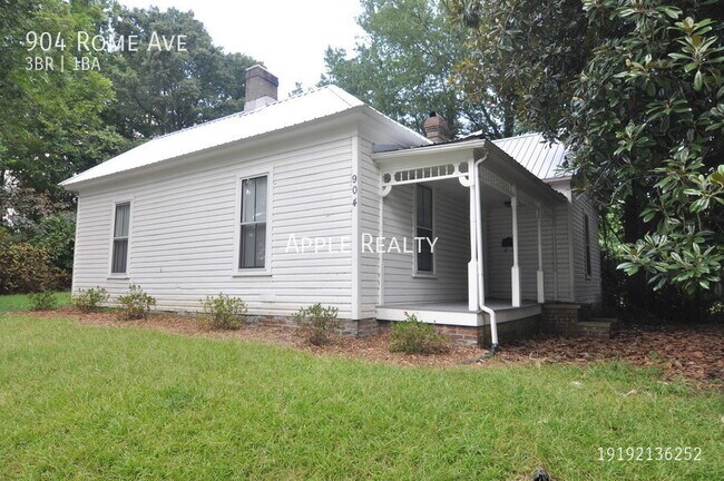 Building Photo - 904 Rome Ave - Available Now
