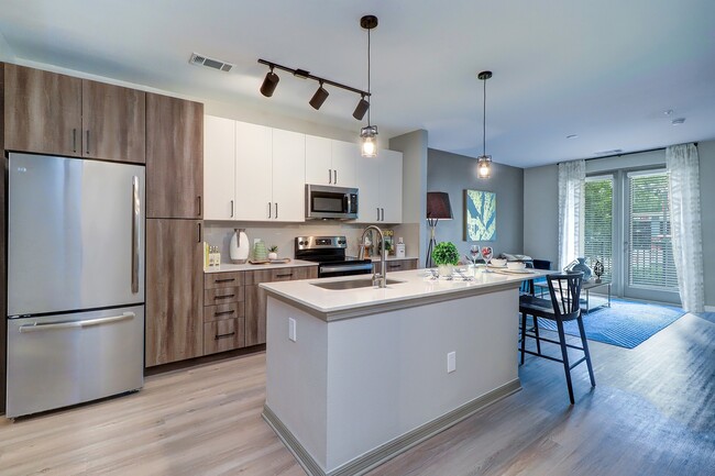 Eat in Kitchens - Hite & Notch Apartments