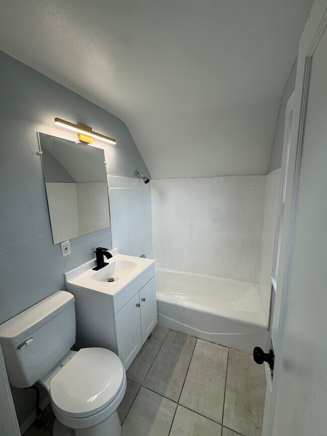 Foto del edificio - 4868 E 88th St