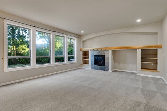 Foto del edificio - Fabulous 4BD/2.5BTH/2-Car Garage Renaissance Home in Rock Creek / Bethany area