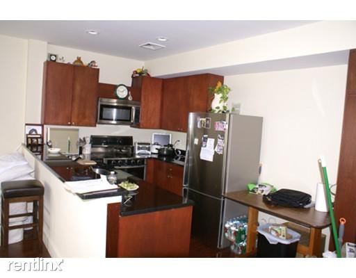 Foto principal - 533 Cambridge St