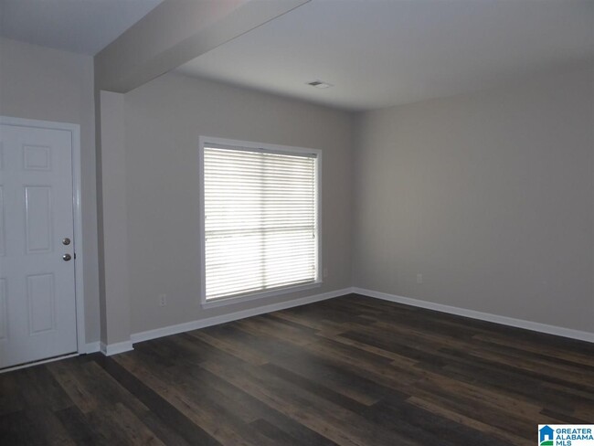 Building Photo - 2419 Forest Lakes Ln