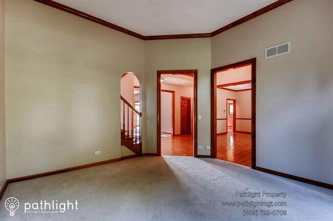 Foto del edificio - 6N556 Glenwood Dr, St Charles, IL, 60175