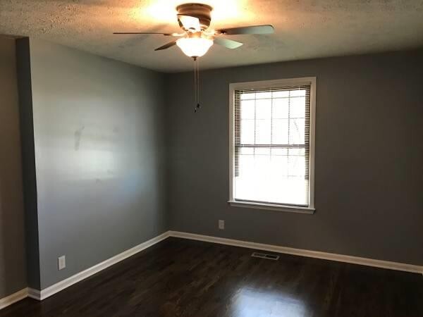 Building Photo - 126 Hillwood Dr