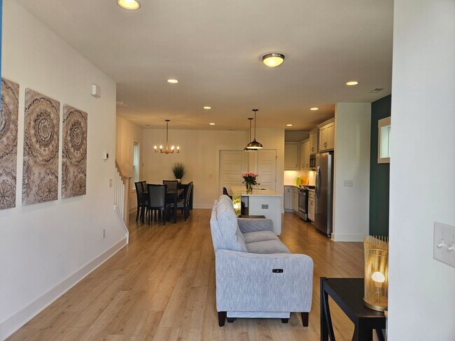 Foto del edificio - 6401 Taylor Rd