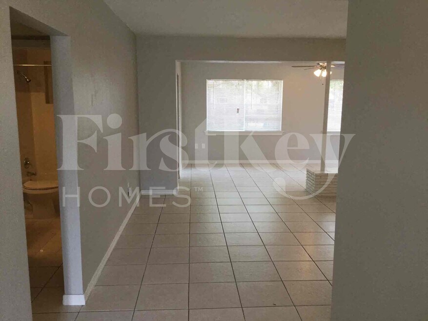980 NW 182nd St