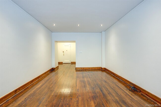 Foto del edificio - 34-40-40 79th St