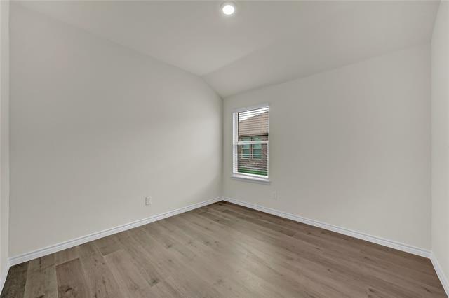 Building Photo - 2044 Hearn Dr