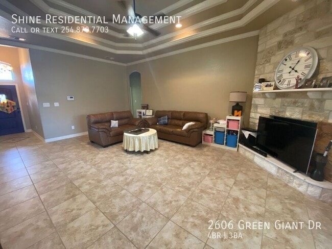 Building Photo - 2606 Green Giant Dr