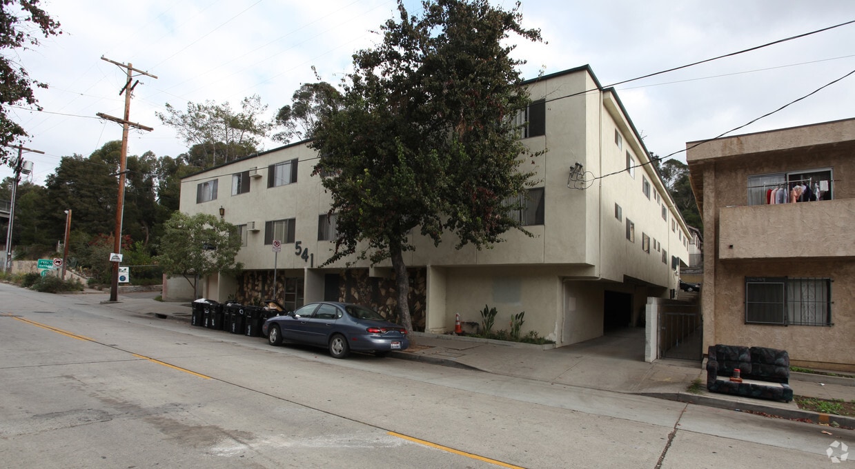 Building Photo - 541 Solano Ave