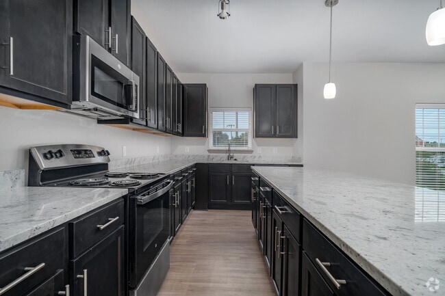3BR, 2BA - 1382SF - Kitchen - BARONS PARK