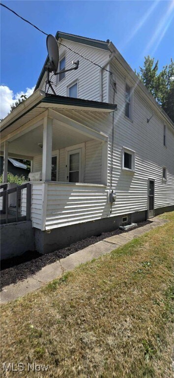 Foto del edificio - 496 Rothrock Ave