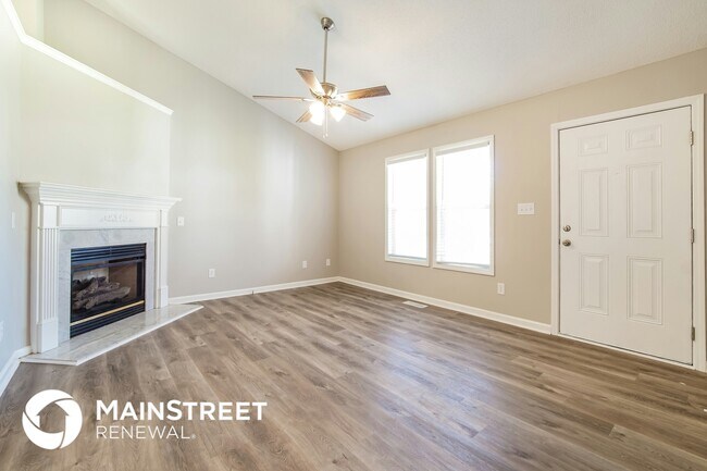 Foto del edificio - 1212 Piney Glen Ln