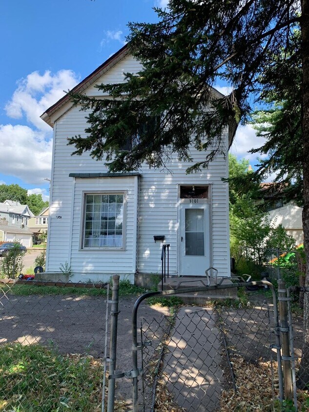 Primary Photo - 3101 18th Ave S
