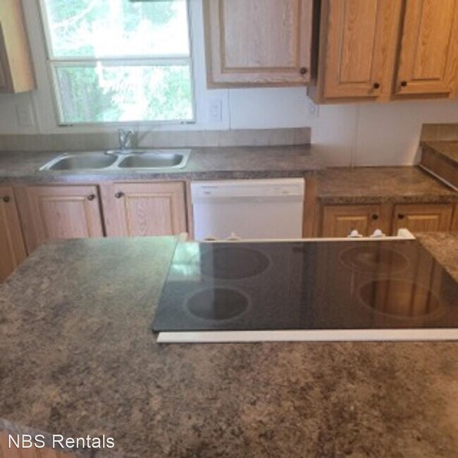 Building Photo - 3 br, 2 bath House - 128 Douglas Dr