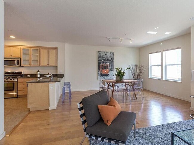 Foto del edificio - 859 Avery Dr